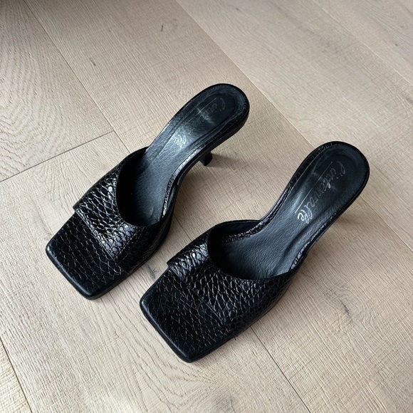 Heeled mules - Picture 3 of 5